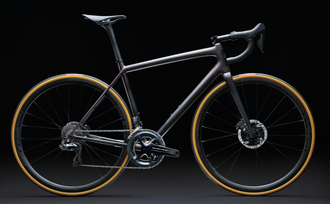 lightest disc brake road bike