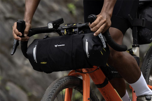 Apidura bag