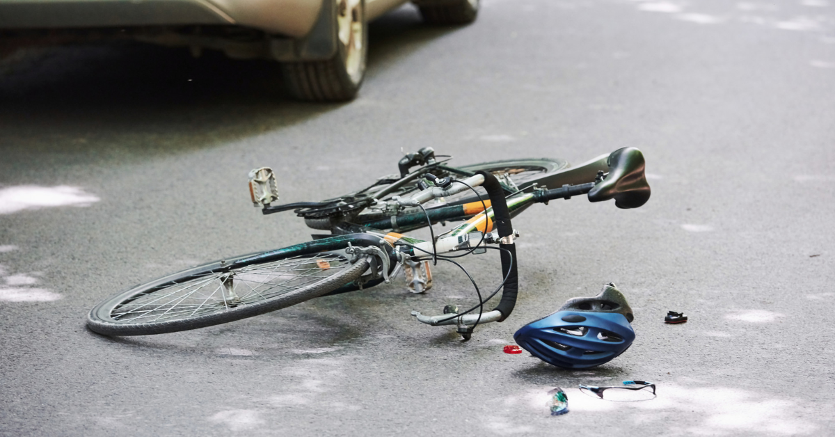 car accident, cyclist