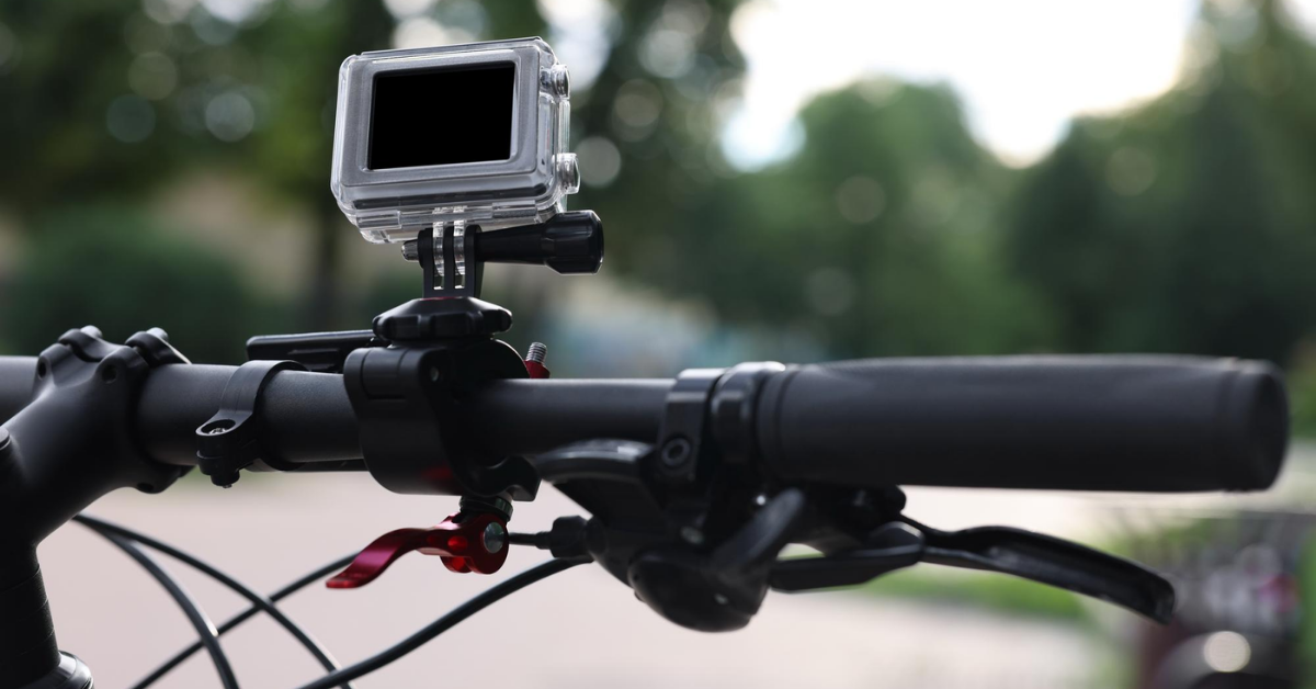 dashcam footage bicycle accident
